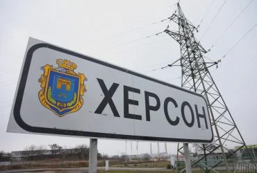 Ворог атакував дроном маршрутку на Херсонщині: є поранені, серед них дитина 6
