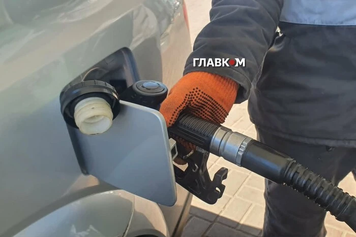 Вартість бензину, дизельного палива та газу на автозаправних станціях 4 серпня 2026 року 2