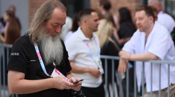 Зеленський: 1227 проєктів пройшли до фіналу «Тисячовесни» 35