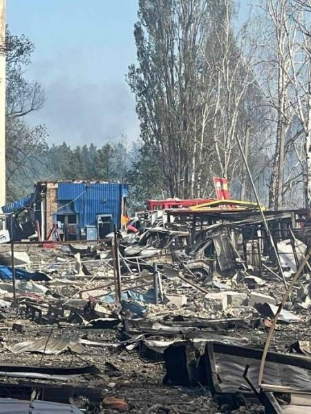 Росія знищила завод популярної української води 4