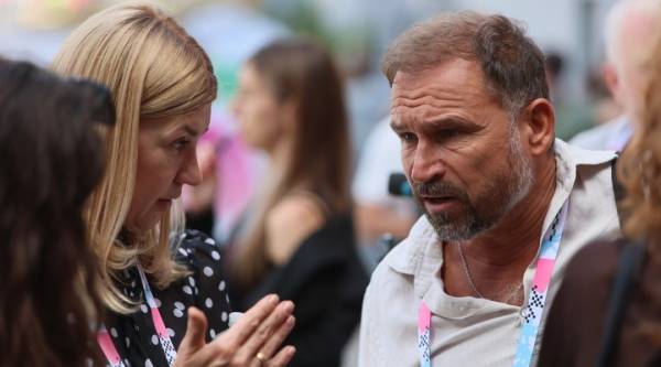 Зеленський: 1227 проєктів пройшли до фіналу «Тисячовесни» 32