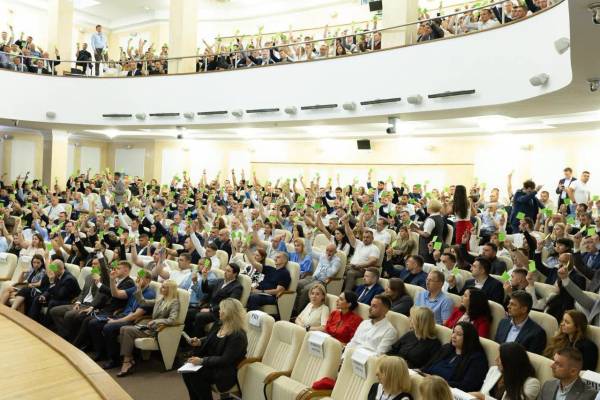 Всеукраїнська конференція прокурорів обрала 11 нових членів Ради прокурорів 6