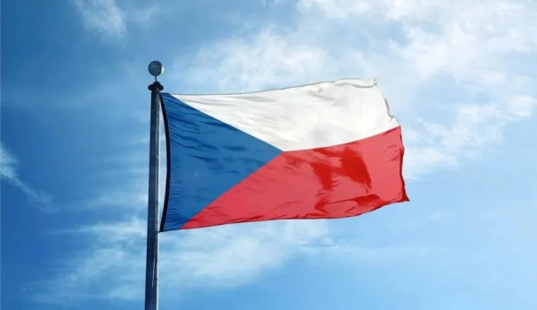 Чеська опозиція закликає викликати російського посла через влучання російської ракети в Польщі