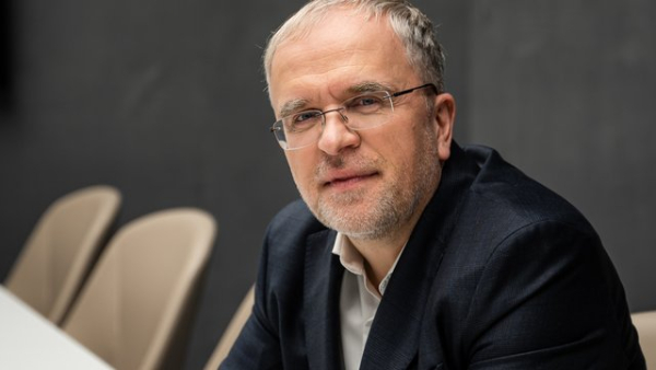 Маркетплейс Uklon Store, що пропонує придбання квітів з доставкою, щодня обслуговує сотні покупців.