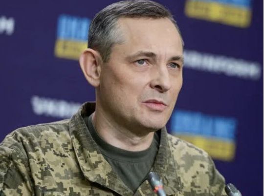 Дефіцит ракет для ППО: Повітряні сили закликають українців негайно йти в укриття під час тривог