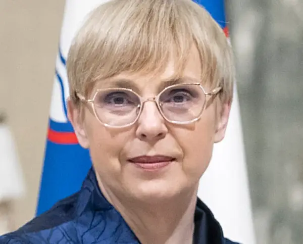 Президентку Словенії підозрюють у зв'язках із російськими спецслужбами 4