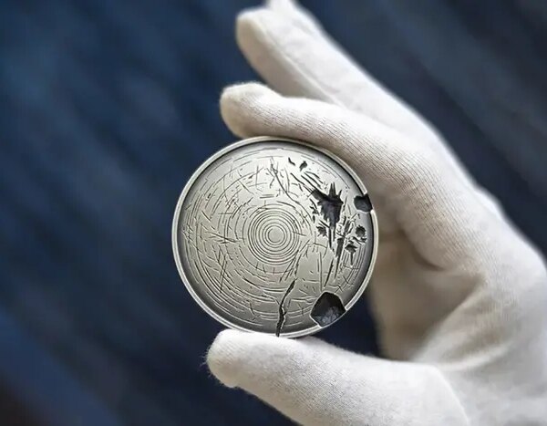 НБУ ввів в обіг срібну монету до Дня Незалежності