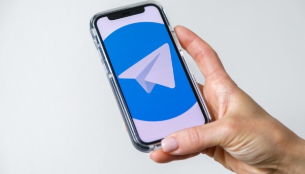 Apple пояснила причини тимчасового видалення Telegram з App Store. 12 Apple пояснила причини тимчасового видалення Telegram з App Store. 8