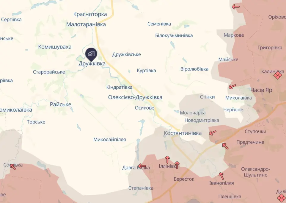 У Дружківці, до якої наближається фронт, у дворах будинків з’являються поховання (фото) фото 1