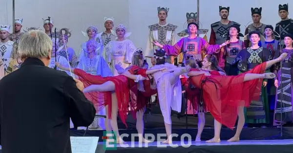Коли цвіте папороть" Станіславовича оживило Жовківський замок 20