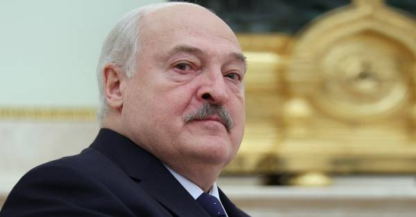 Лукашенко: причина війни в Україні — корупція, а не Росія