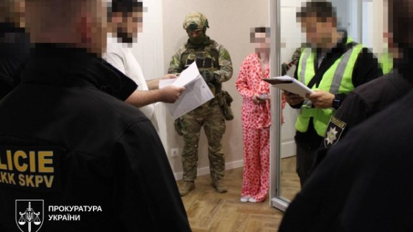 Україна і Чехія викрили шахрайський кол-центр, який обдурив інвесторів на суму понад 8,4 мільйона гривень.