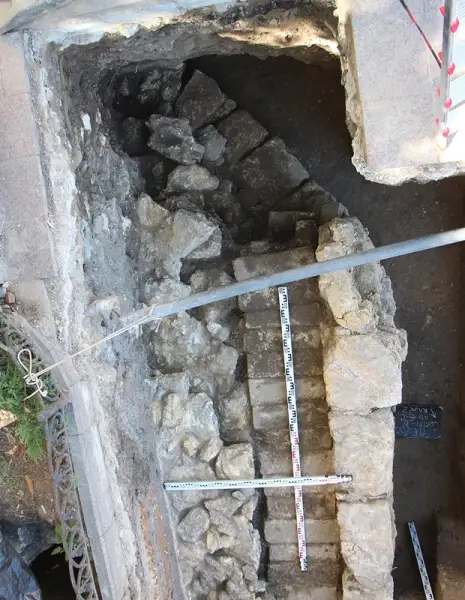 Знайдено вежу Хаджибейського замку: визначили розміри й локацію фортеці 15 Знайдено вежу Хаджибейського замку: визначили розміри й локацію фортеці 15