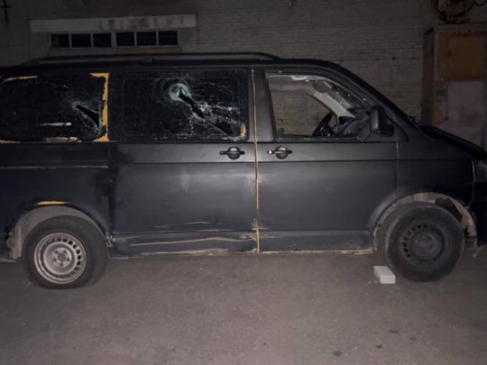 Напад на ТЦК у Луцьку: 30 осіб побили військових та розтрощили автівку