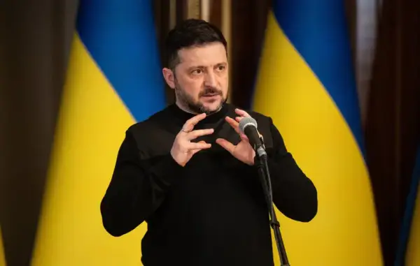 Вибори під час війни: Зеленський назвав неможливим проведення виборів нині