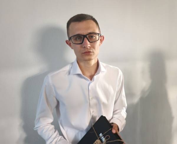 Лікар-окупант доручив студенту операцію на оці українського полоненого 6
