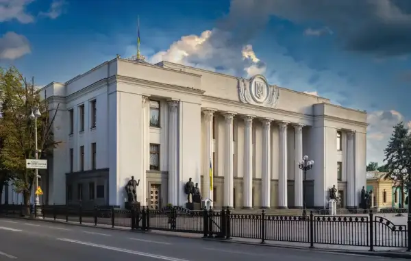 Депутати пропонують дистанційне голосування з-за кордону та з укриття