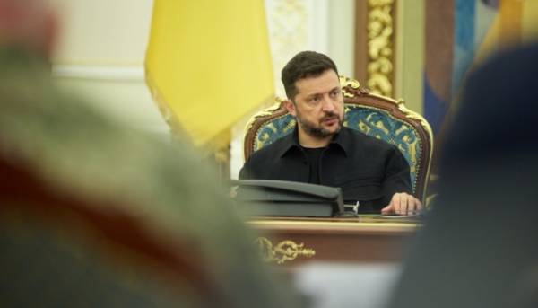 Є відставання в частині міст і регіонів: Зеленський провів засідання РНБО щодо планів стійкості