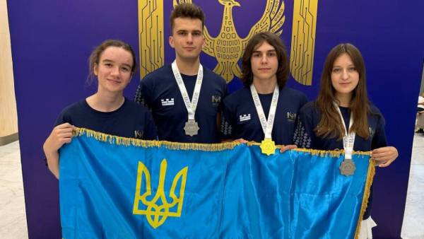 Українські школярі завоювали бронзу на Міжнародному турнірі юних фізиків 9