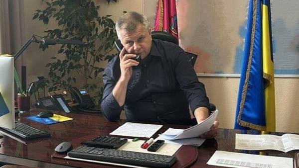 Запорізькі енергетики відновлюють мережі під захистом військових 18
