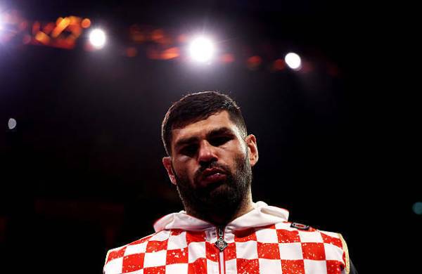 Хргович здолав Мозеса Ітауму і здобув титул чемпіона світу 14