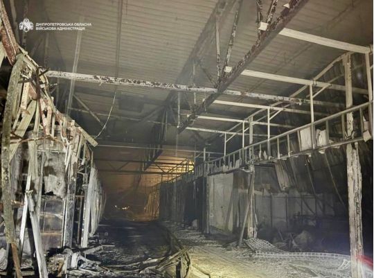 Кривий Ріг: 16 загиблих, 9 зниклих безвісти від удару по ТЦ «Сонячна галерея»
