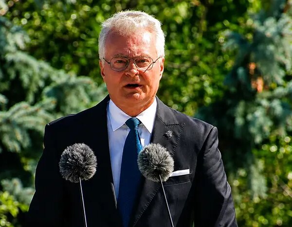 Президент Литви звернувся до українців державною мовою
