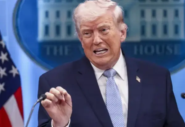 Трамп назвав канадських політиків “клоунами” та пригрозив наслідками