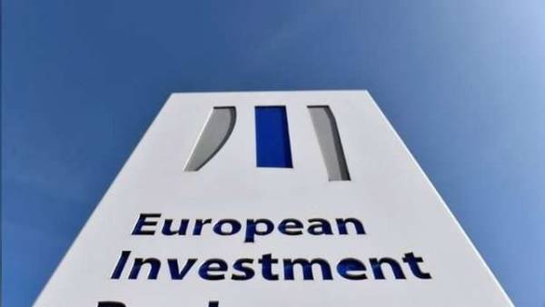 Дніпро залучить 7,79 млн євро від ЄІБ на закупівлю багатосекційних трамваїв 6 Дніпро залучить 7,79 млн євро від ЄІБ на закупівлю багатосекційних трамваїв 4
