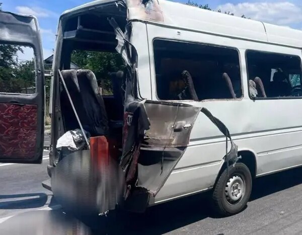 Росіяни обстріляли авто з гуманітарною допомогою на Запоріжжі, поранено волонтера