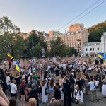 Марш протесту за переговори та реформи в оборонній сфері дійшов до площі Франка, мітингові заходи тривають 40