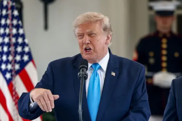 Нові удари по Ірану наказав завдати Трамп до кінця тижня – WSJ