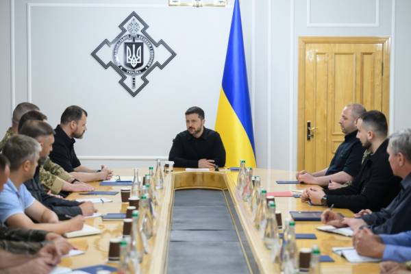 Зеленський представив Клименка команді РНБО 6