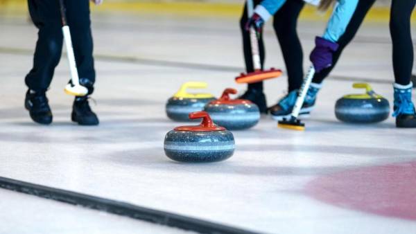 World Curling продовжила заборону для російських спортсменів