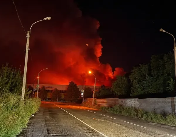 Безпілотники атакували завод «Галактика» на Донеччині втретє за тиждень