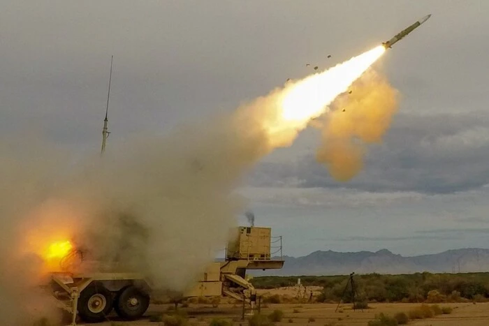 Європа нарощує запаси ракет для Patriot, аби підтримати Україну 14