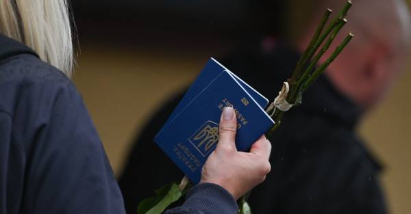 Українцям радять ставити штамп на кордоні для захисту в ЄС