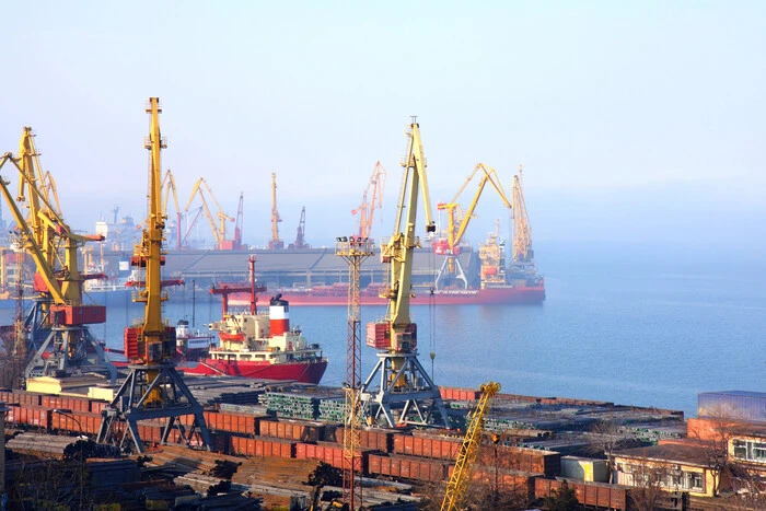 Розблокування портів для всіх вантажів це питання виживання економіки та гривні – ICC Ukraine