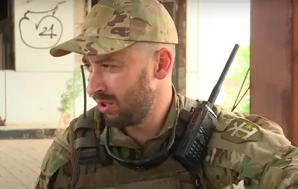 Верес: “Кожен плиточник у нас — головнокомандувач, а таксист — президент”