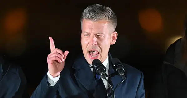 Богданов: Справа інкасаторів — інструмент для поразки партії Орбана 4 Богданов: Справа інкасаторів — інструмент для поразки партії Орбана 4