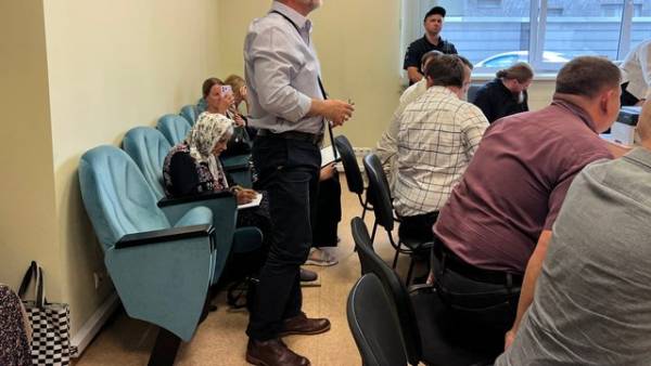 Суд вкотре переніс розгляд справи про розірвання договору оренди УПЦ (МП) з Києво-Печерською лаврою