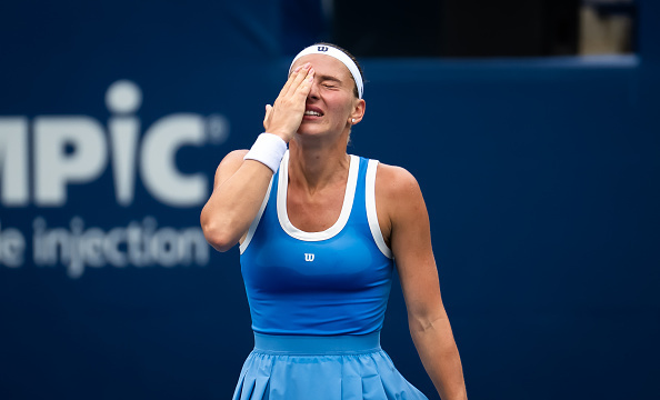 Костюк завершує виступ на турнірі WTA 1000 у Торонто, поступившись у 1/8 фіналу Свьонтек 11