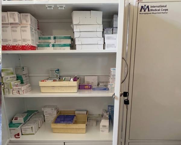 АстраЗенека та International Medical Corps відновили Інститут ім. Коломійченка для пацієнтів 4