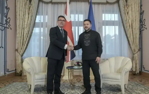 Британія і Франція зміцнюють військову допомогу Україні 16