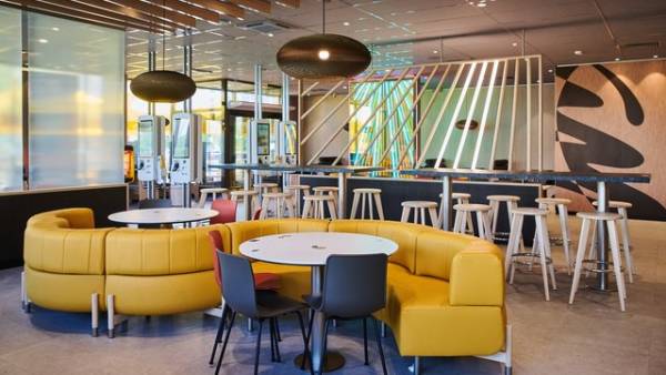 McDonald’s прискорює розвиток в Україні, впроваджуючи ресторани зі сталим дизайном