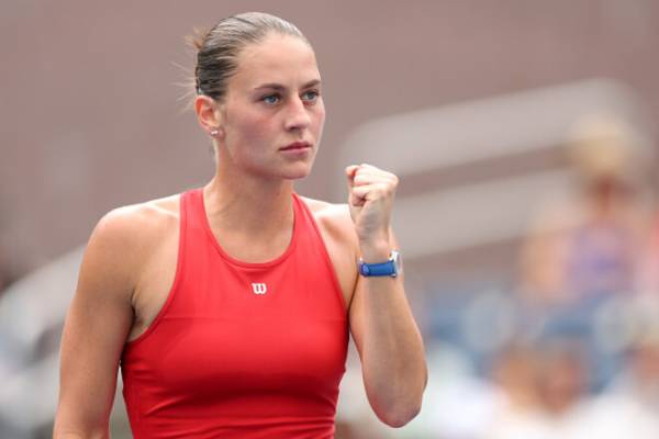 ЧАС НОВИН в Україні 28 Марта Костюк здобула першу перемогу на US Open 2026