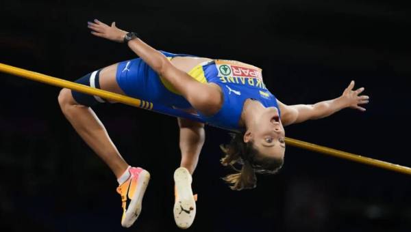 ЧАС НОВИН в Україні 33 Магучіх здобула золото чемпіонату Європи зі стрибків у висоту