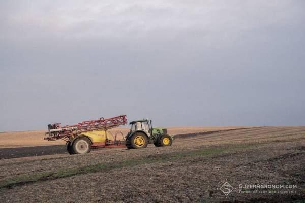Більшість американців виступає за заборону гліфосату