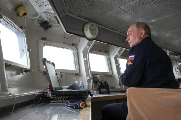 Путін вперше побував на курильському острові Ітуруп
