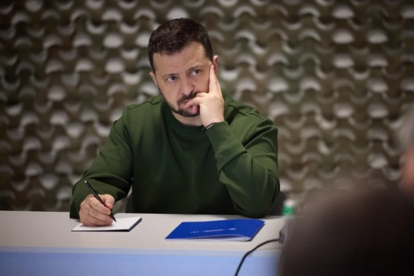 Зеленський: Ситуація на фронті напружена, особливу увагу приділяють Слов’янську, Костянтинівці та Запорізькому напрямку